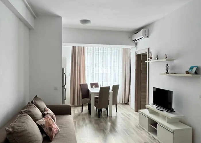 Tanya Apartments Summerland