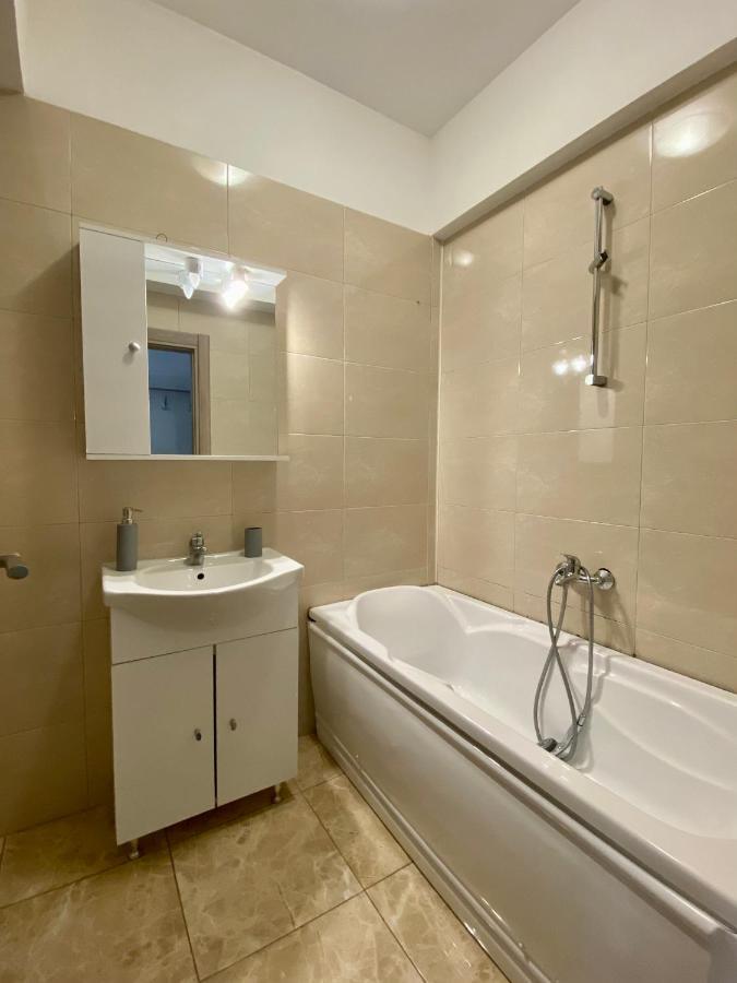 Tanya Summerland Apartment Mamaia